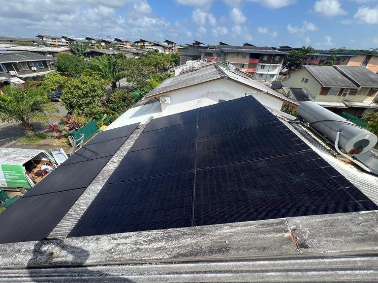 Installation panneaux solaires en Guyane 3