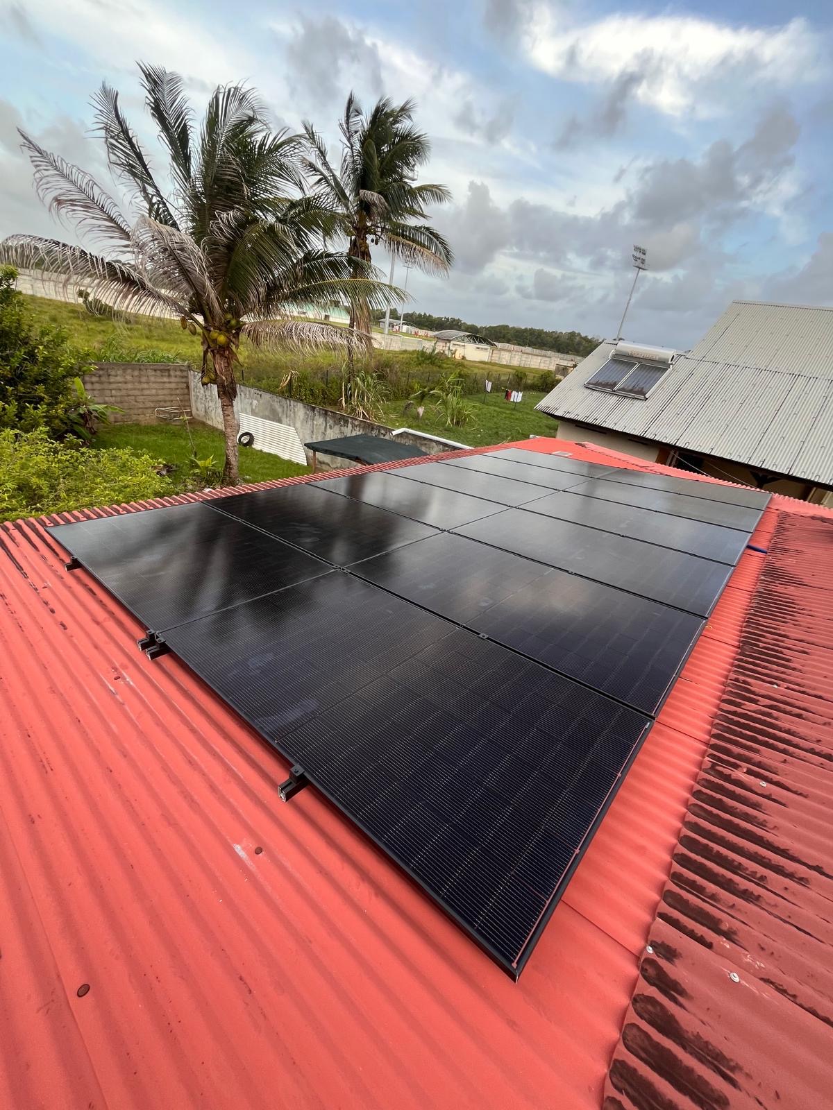 Installation panneaux solaires en Guyane 4