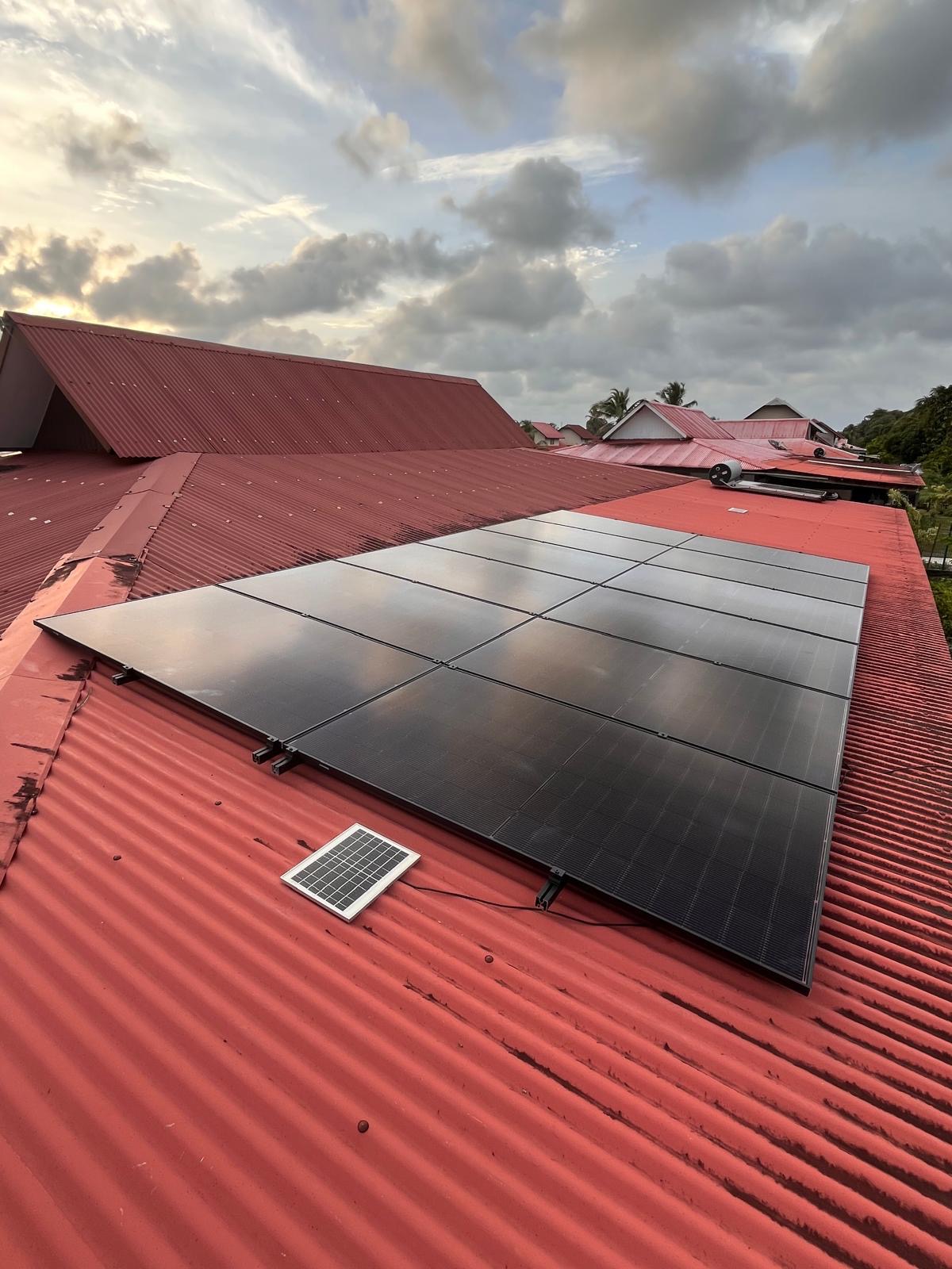 Installation panneaux solaires en Guyane 5