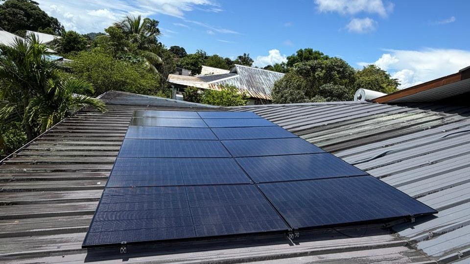 installation panneaux solaires Cayenne FRH Guyane