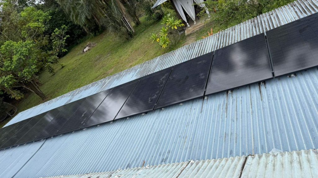 installation panneaux solaires Cayenne FRH Guyane